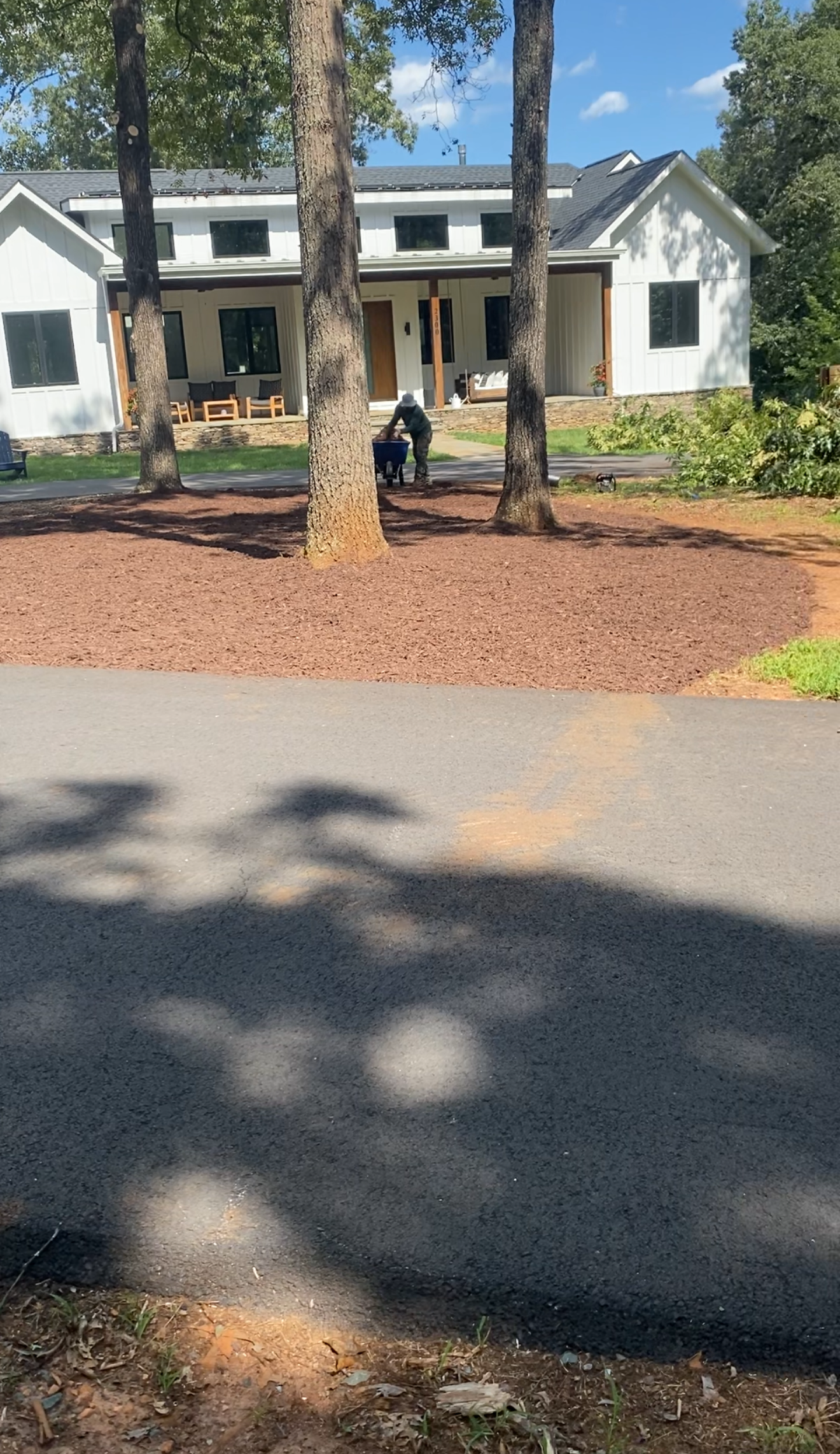 Mulching — Modern Home
